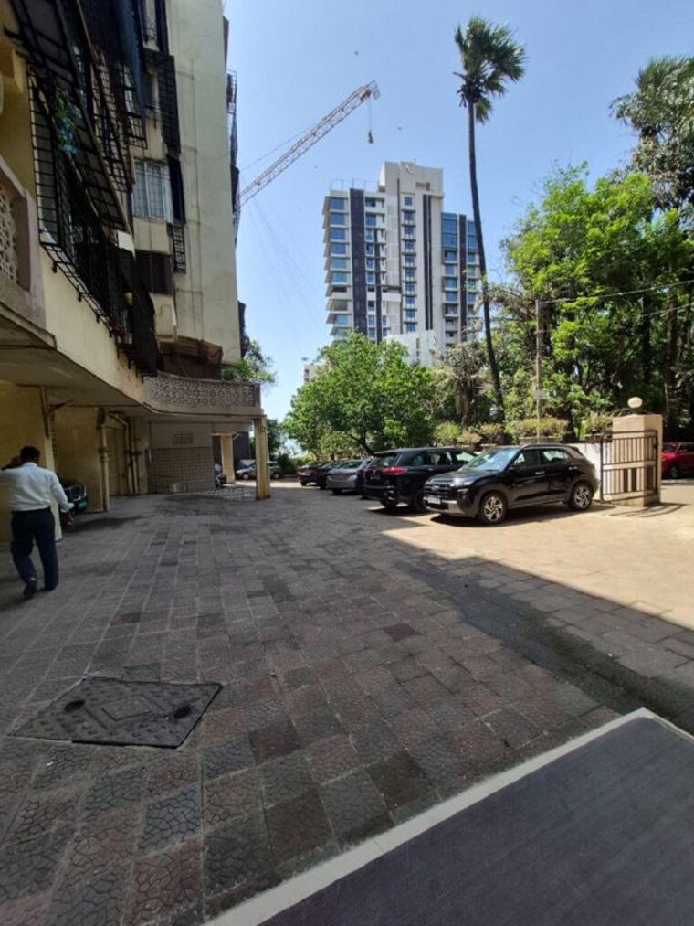Exterior View, bandra west 1 Bedroom 500 Sq.Ft. Apartment In Bandra West Mumbai 10693274