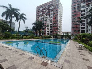Swimming Pool in 3 BHK Apartment at Shrachi Greenwood Sonata, Rajarhat New Town – for Sale
