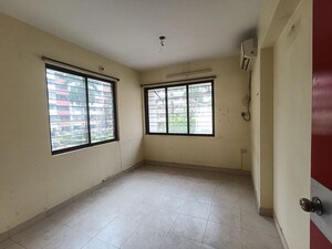 Room in 3 BHK Apartment at Shrachi Greenwood Sonata, Rajarhat New Town – for Sale