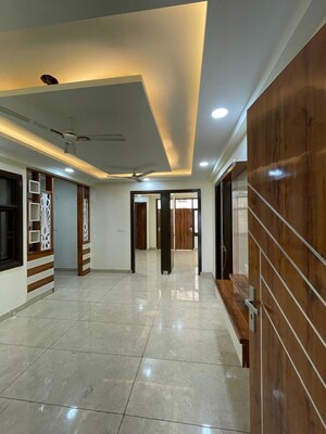 Building Lobby in 2 BHK Builder Floor at SRS Apartments, Sector 73 – for Sale