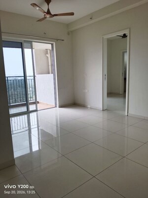 Room in 2 BHK Apartment at Godrej Park Ridge, Manjari – for Rent