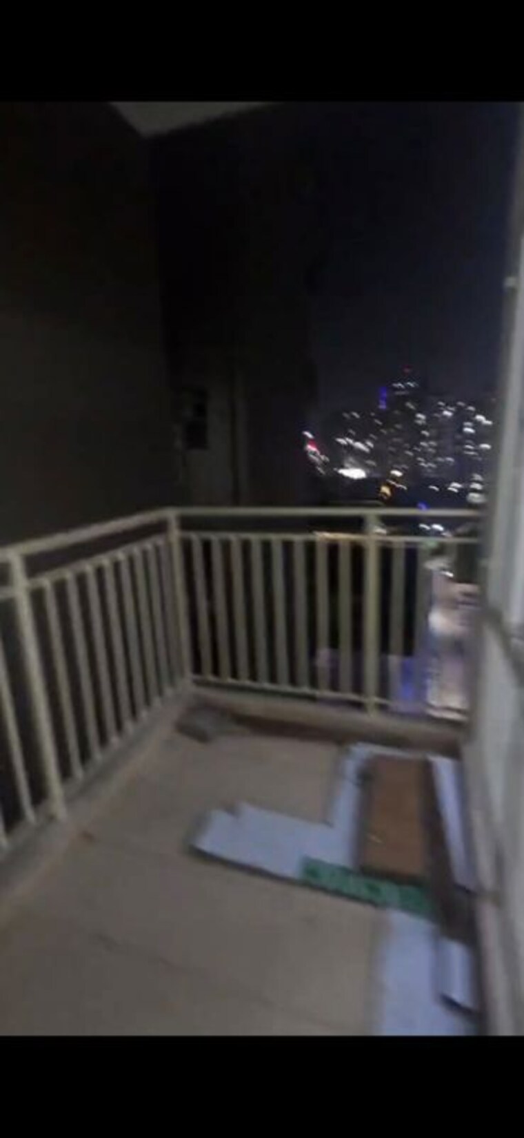 Balcony, suncity-avenue-102 2 Bedroom 605 Sq.Ft. Apartment In Sector 102 Gurgaon 10693294