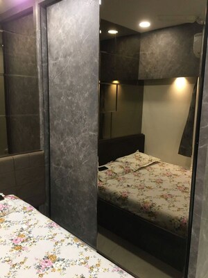 Bedroom in 2 BHK Apartment at Santacruz West – for Rent
