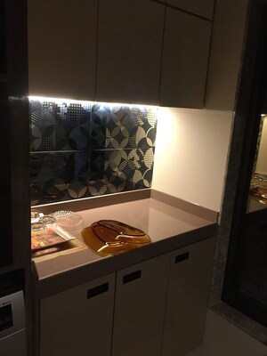 Attached Bathroom in 2 BHK Apartment at Santacruz West – for Rent