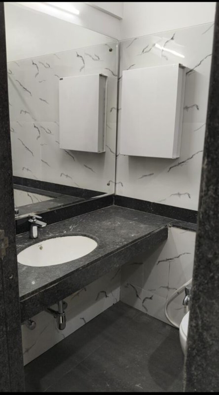 Bathroom, lakshachandi-heights 3 Bedroom 1047 Sq.Ft. Apartment In Goregaon East Mumbai 10693308