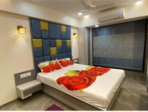 Bedroom in 3 BHK Apartment at Lakshachandi Heights, Goregaon East – for Rent