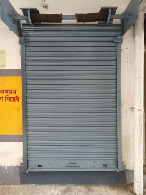 Building Lobby in  Shop at Satgachi – for Sale