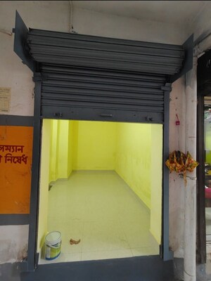 Building Lobby in  Shop at Satgachi – for Sale