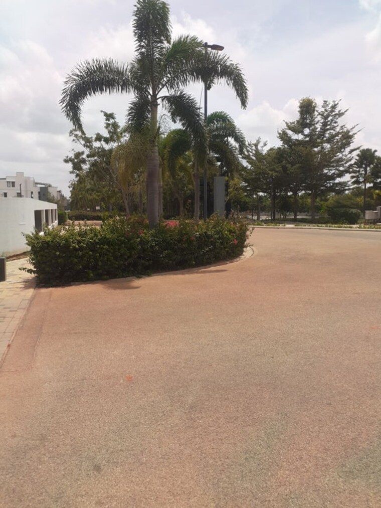 Garden, embassy-springs-plots  2980 Sq.Ft. Plot In Devanahalli Bangalore 10693311