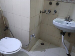 Bathroom in 3 BHK Apartment at Sector 9 Dwarka – for Rent