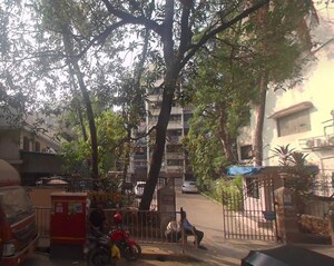  Apartment For Sale in Tagore Nagar