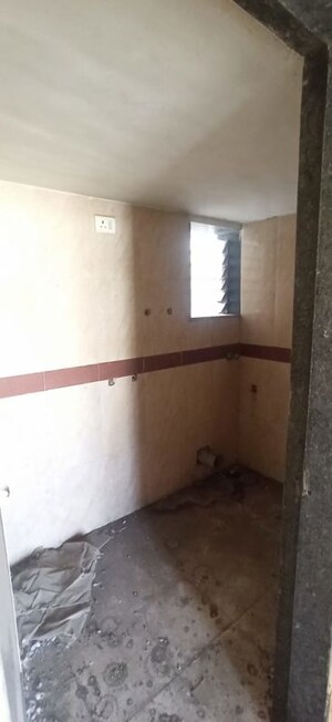 Room in  Apartment at Boisar – for Sale