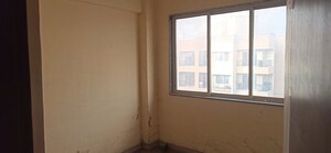 Room in  Apartment at Boisar – for Sale