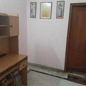 Room in 2.5 BHK Builder Floor at Sector 11 – for Rent