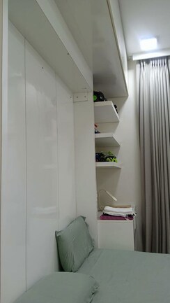 1 RkApartment For Sale in Orchid Complex Gundecha