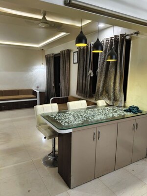 Room in 2 BHK Apartment at Nisarg Akruti, Pimple Nilakh – for Rent