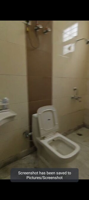 Bathroom in 2 BHK Builder Floor at Ardee City, Sector 52 – for Rent