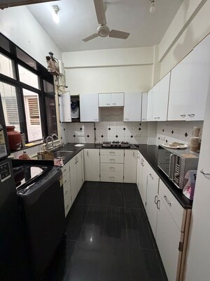 Kitchen in 3 BHK Apartment at Churchgate – for Rent
