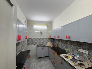 Kitchen in 2 BHK Builder Floor at RWA Apartments Sector 26, Sector 26 – for Rent