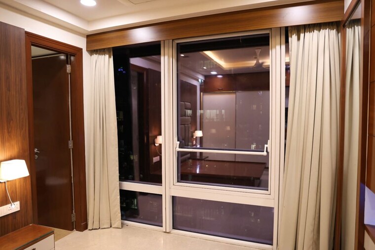 Living Room, indiabulls-blu 2 Bedroom 827 Sq.Ft. Apartment In Worli Mumbai 10693461
