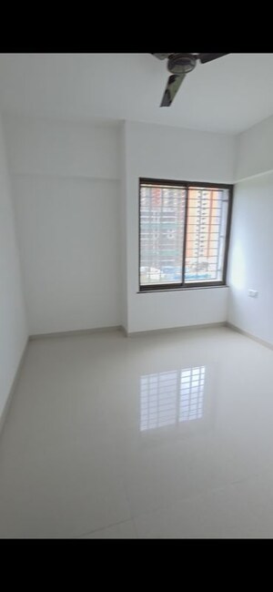 Room in 2 BHK Apartment at Roshan Milestone, Tathawade – for Sale