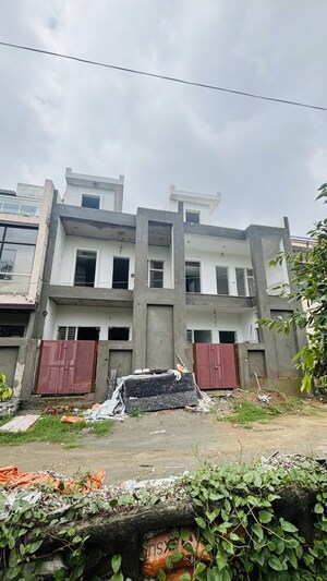 4 BHK Independent House For Sale in Akansha Ambience, Pallavpuram