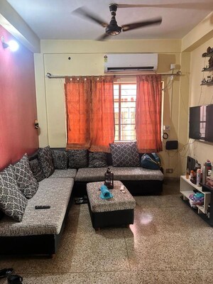 Living Room in 2 BHK Apartment at Naktala – for Sale