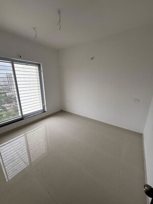 Room in 3 BHK Apartment at Goel Ganga Altus, Kharadi – for Rent