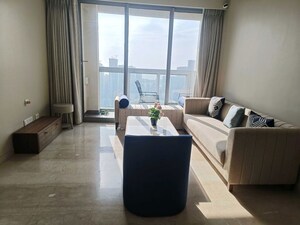 Team Area in 3 BHK Apartment at Piramal Aranya, Byculla – for Rent