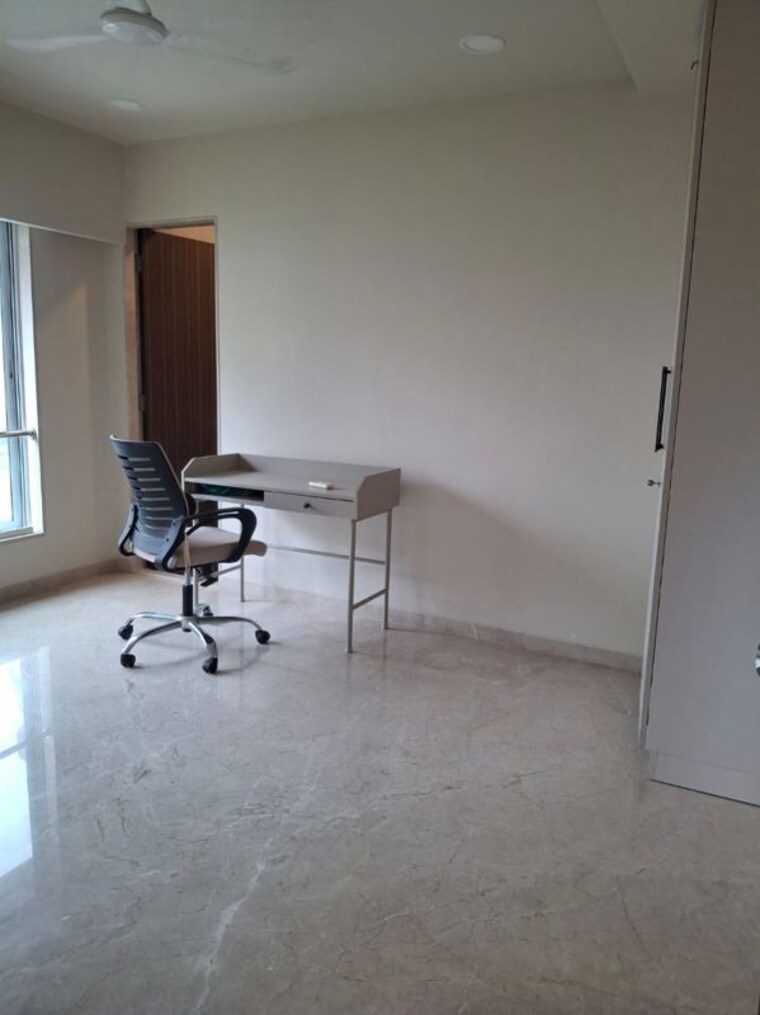Room, kakad-imperial-apartment 3 Bedroom 1700 Sq.Ft. Apartment In Khar West Mumbai 10693583