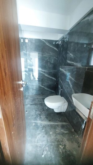 Staircase in 3 BHK Apartment at BC Corp Arista, Bandra East – for Rent