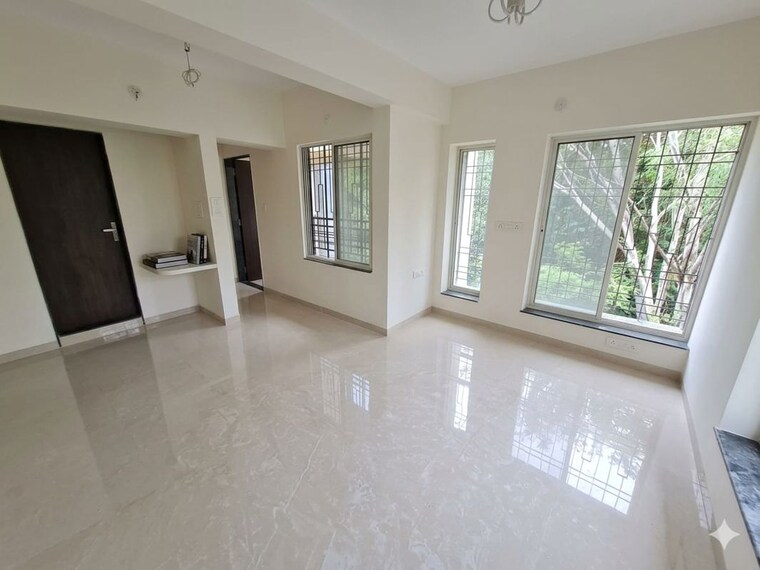 Room, bhosale nagar Commercial Office Space 1050 Sq.Ft. In Bhosale Nagar Pune 10693558