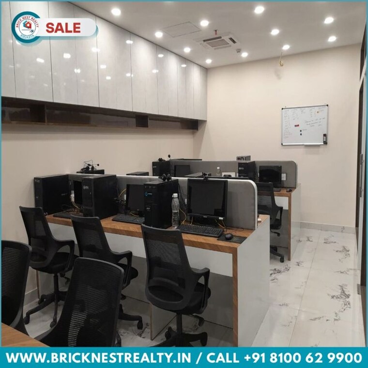 Team Area, mani-casadona Commercial Office Space 1150 Sq.Ft. In New Town Kolkata 10693610