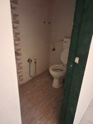 Furnished Amenities in 1 BHK Apartment at Vaishnavi CHS, Kalwa – for Rent