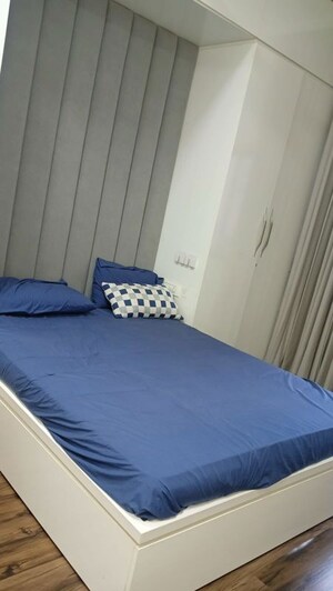 4 BHK Apartment For Rent in SD Astron Tower, Kandivali East