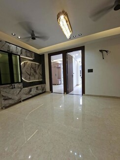 3 BHK +Builder Floor For Sale in Chattarpur