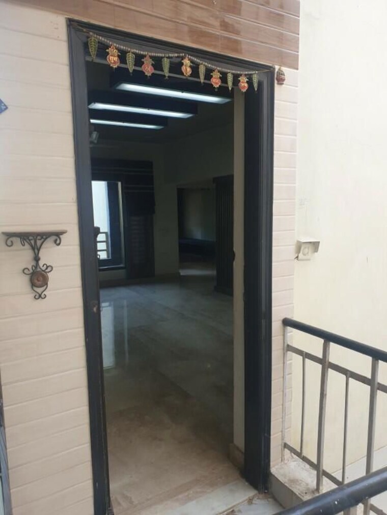 Exterior View, kalkaji 3 Bedroom 1850 Sq.Ft. Builder Floor In Kalkaji Delhi 10693751