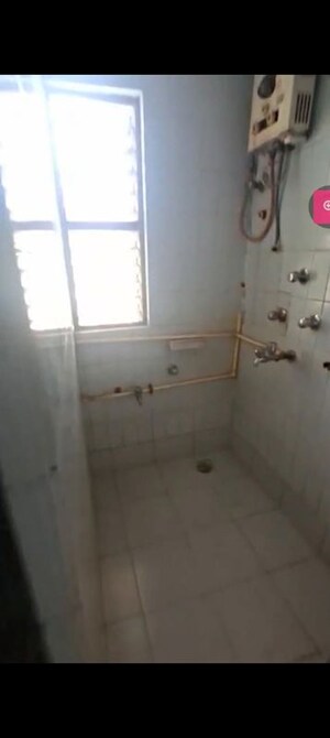 Bathroom in 2 BHK Builder Floor at Lokhandwala Complex – for Rent