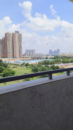 Swimming Pool in 3 BHK Apartment at Tellapur – for Sale