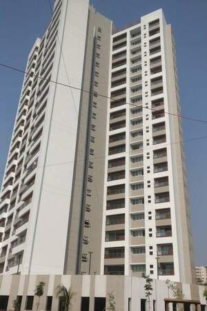 1 BHK Apartment – Exterior View View at Gundecha Trillium, Kandivali East - for Sale