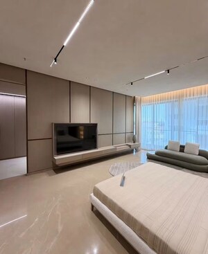 Room in 3 BHK Apartment at Neelkanth Greens, Manpada – for Rent