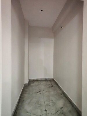 Building Lobby in 2 BHK Builder Floor at Sector 31 – for Rent