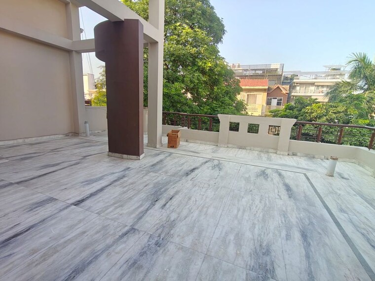 Exterior View, sector 31 2 Bedroom 1600 Sq.Ft. Builder Floor In Sector 31 Gurgaon 10693825