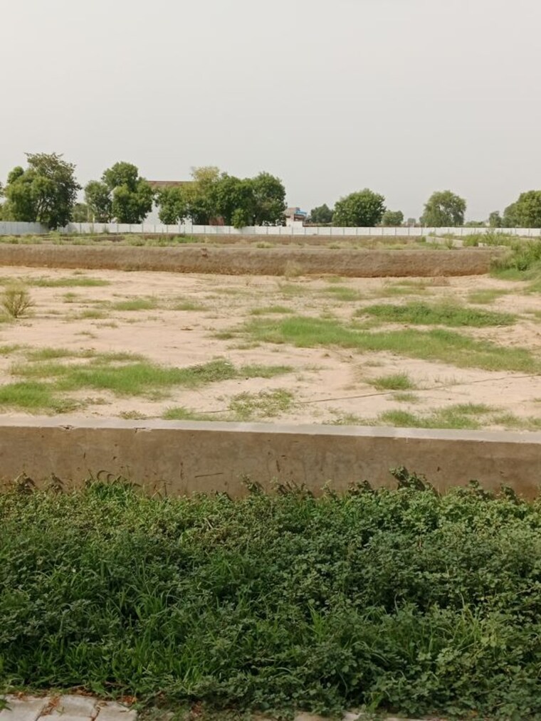 undefined, gwalior road  900 Sq.Ft. Plot In Gwalior Road Agra 10693836