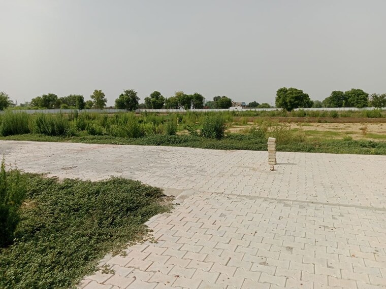 undefined, gwalior road  900 Sq.Ft. Plot In Gwalior Road Agra 10693836