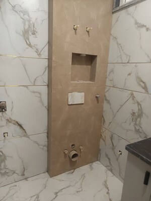 Bathroom in 3 BHK Builder Floor at Rohini Sector 29 – for Sale
