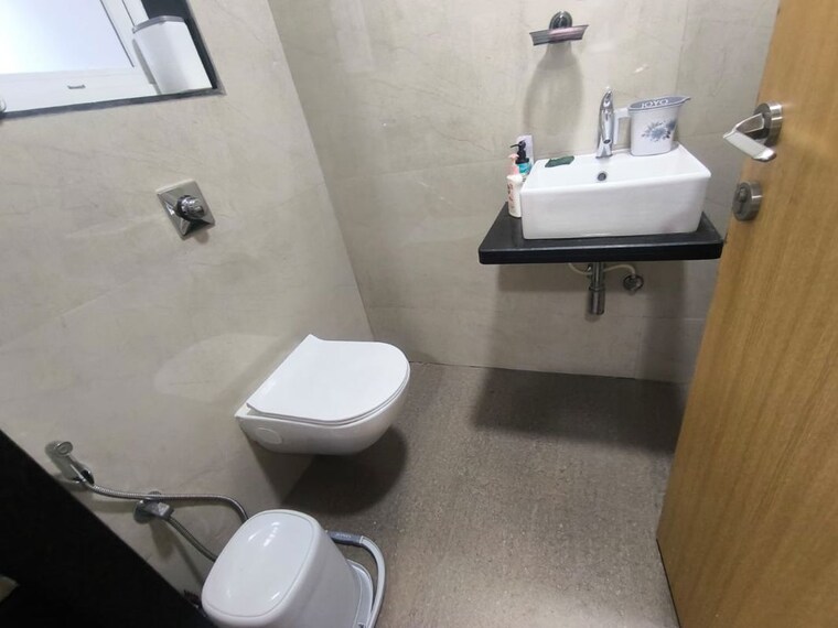 Bathroom, vaibhav-queens-park 2 Bedroom 750 Sq.Ft. Apartment In Chembur Mumbai 10693833
