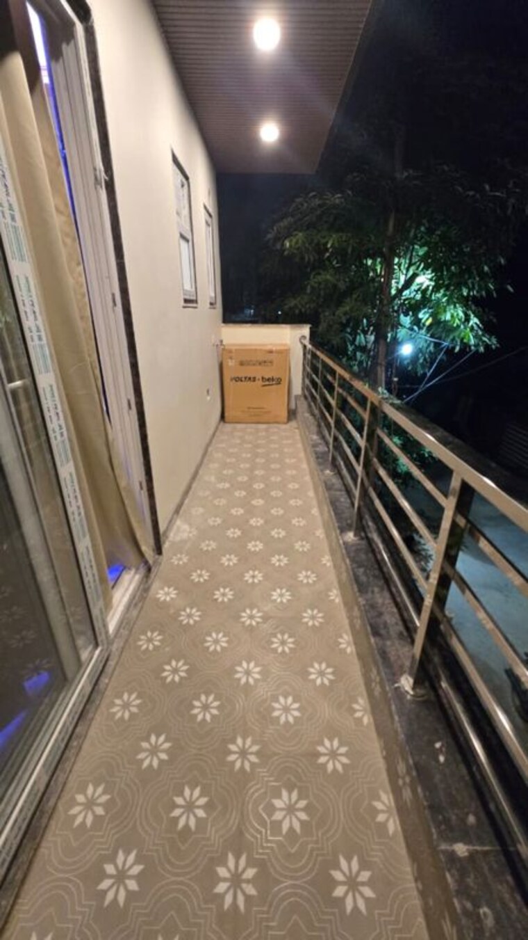 Balcony, sector 40 1 Bedroom 600 Sq.Ft. Builder Floor In Sector 40 Gurgaon 10693877