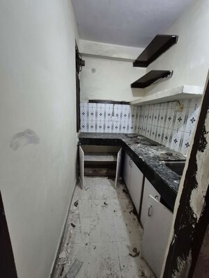 Kitchen in 2.5 BHK Builder Floor at Mayur Vihar – for Sale