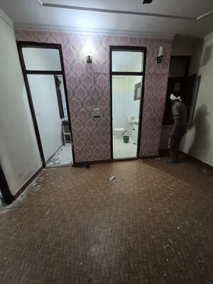  2.5 BHK Builder Floor at Mayur Vihar – for Sale
